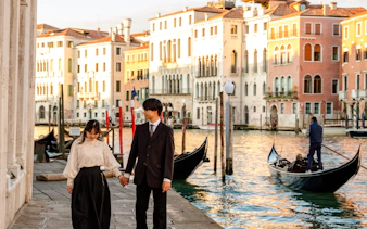 venice private photoshoot near san marco square with 25 edited digital photos-9