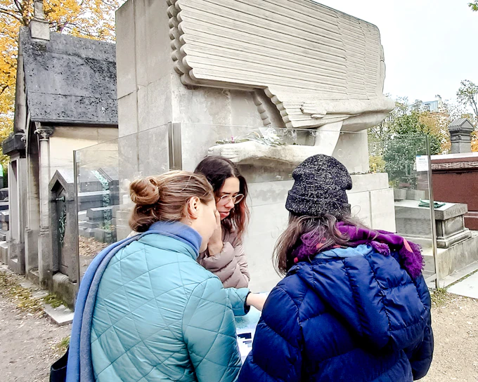 Pere Lachaise Cemetery Escape Game: Who Killed Victor?