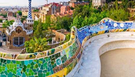 The Serpentine Bench