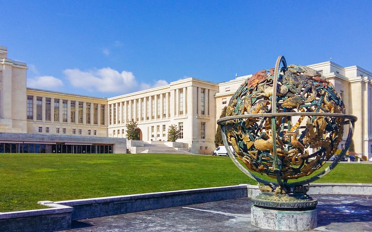 2-hour 15-min guided tour of geneva-6 2-hour 15-min guided tour of geneva-6