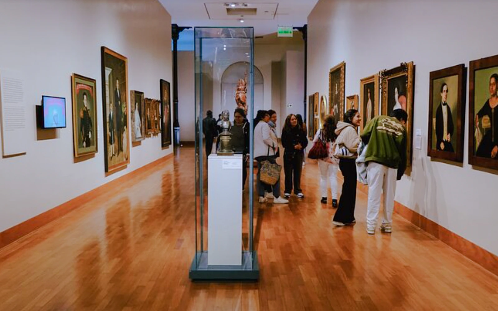 Museo de Arte de Lima Private Tour Image 2