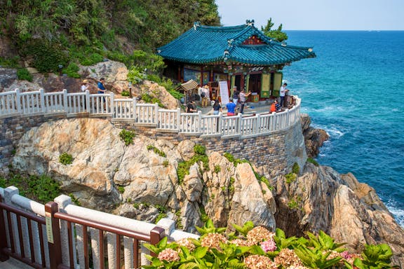 guided day tour of mt. seorak & naksansa temple with transfers-6