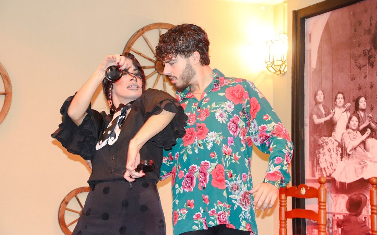 Flamenco dancers performing at Tablao La Cantaora show.