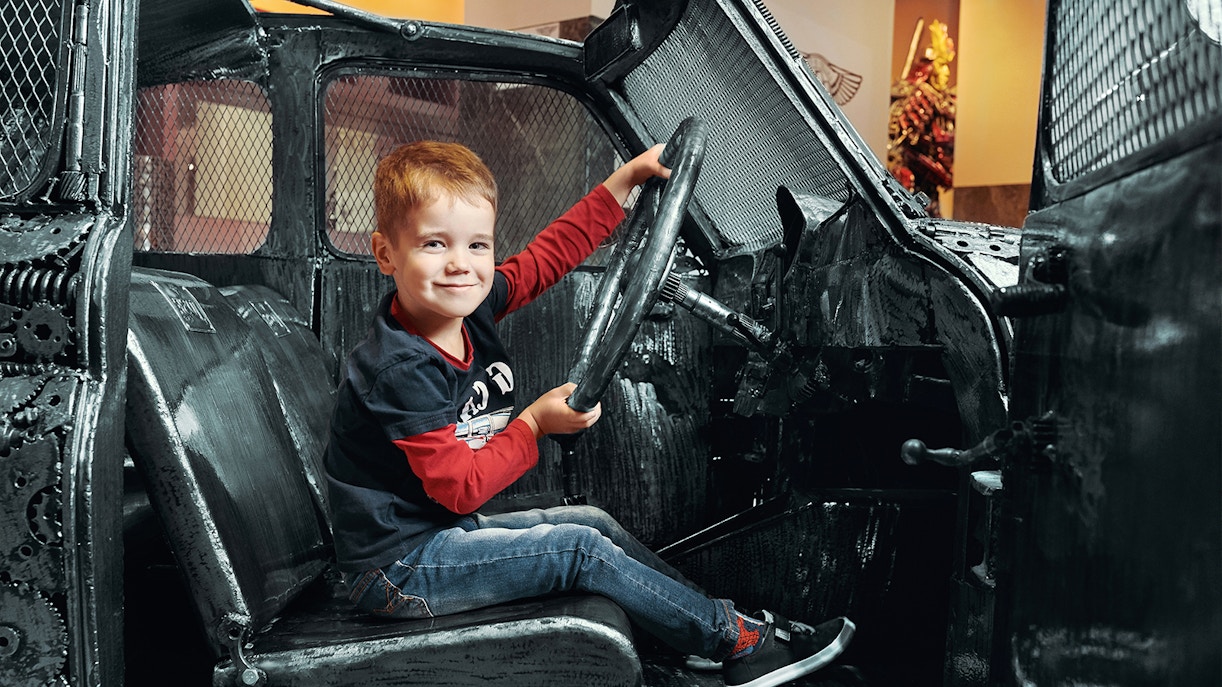 Why Visit the Gallery of Steel Figures Prague?