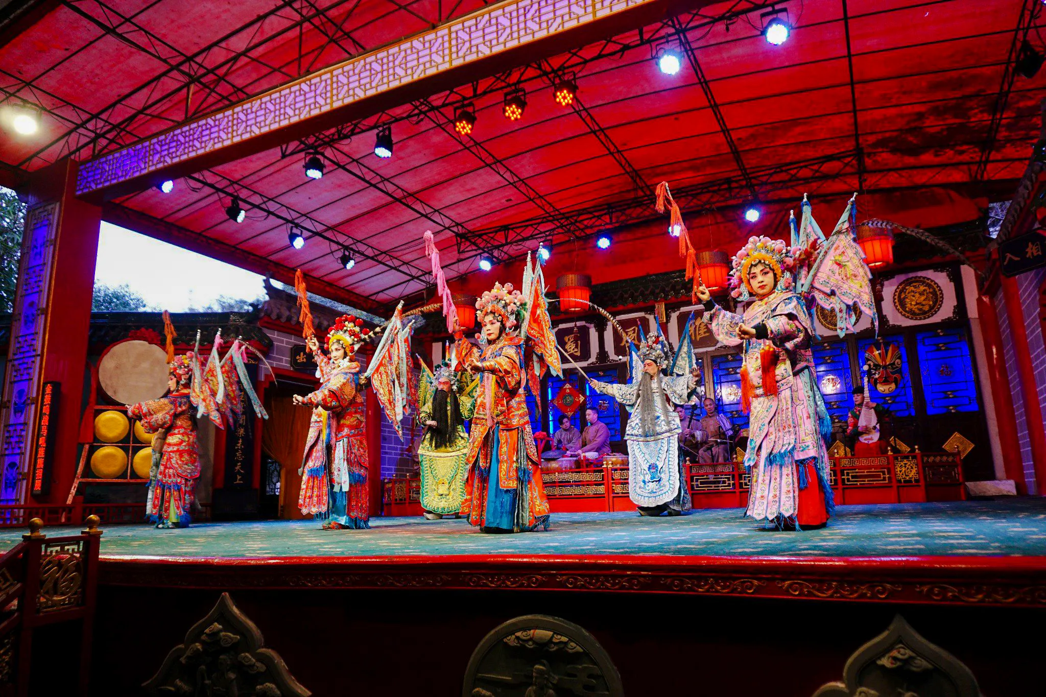 shu feng ya yun sichuan opera face‑changing show, chengdu-1