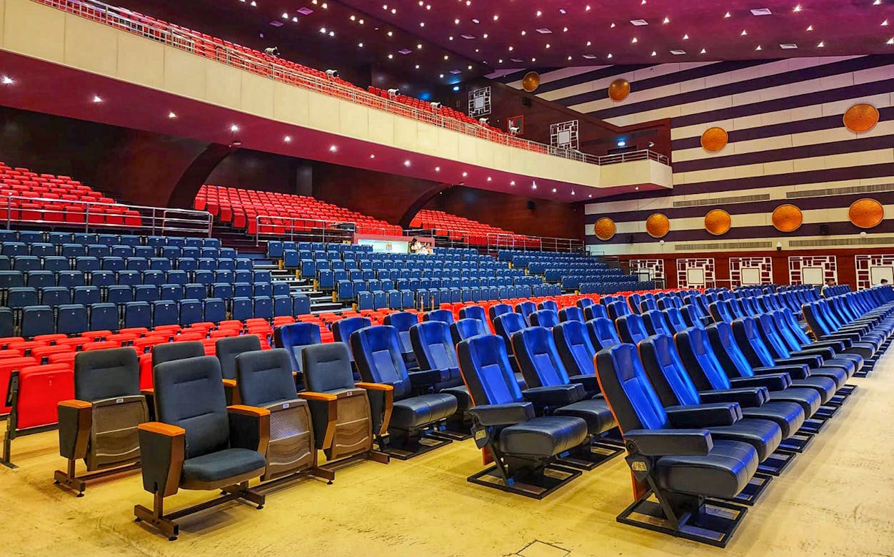 Spacious theater seating for Amit Tandon Live show in Dubai.