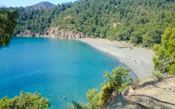 Antalya Mega Yacht Cruise to Kemer Coast with Lunch and Hotel Transfers