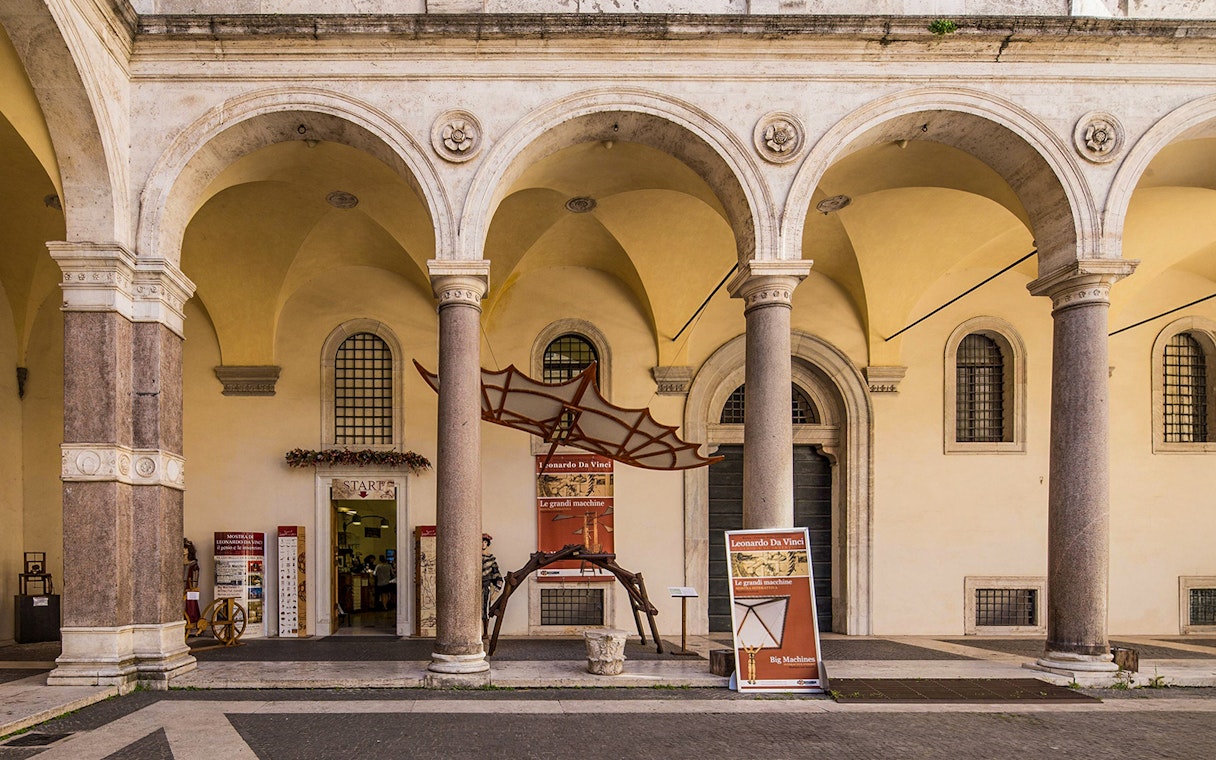Leonardo da Vinci Museum entrance with flying machine exhibit in Rome.