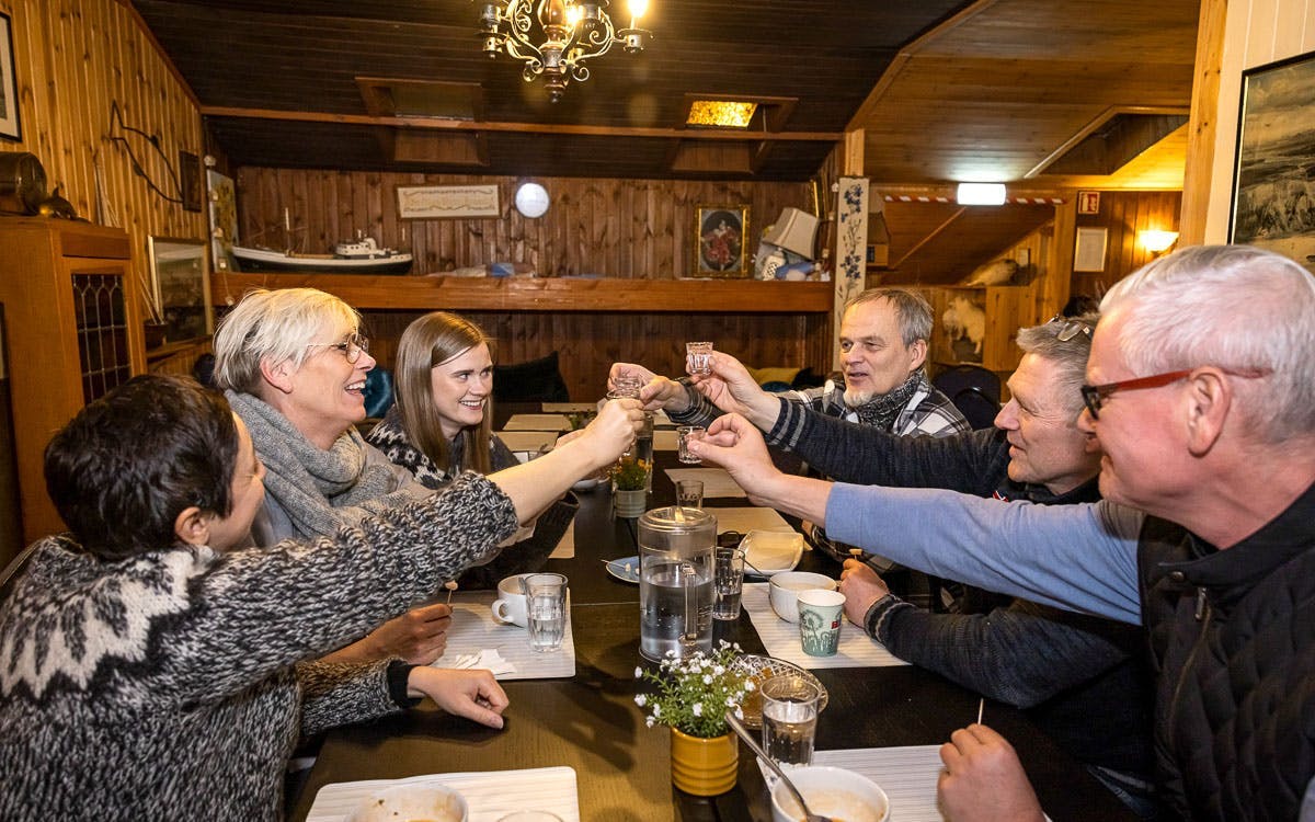 kulinarische food tour durch reykjavík mit verkostungen traditioneller isländischer spezialitäten und besuch eines lokalen marktes-1