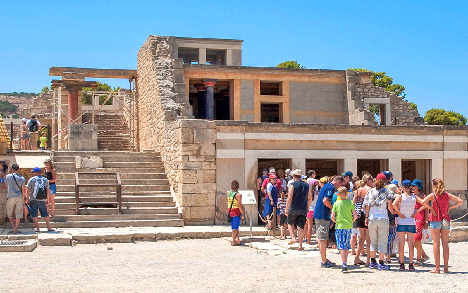 Knossos Palace entry