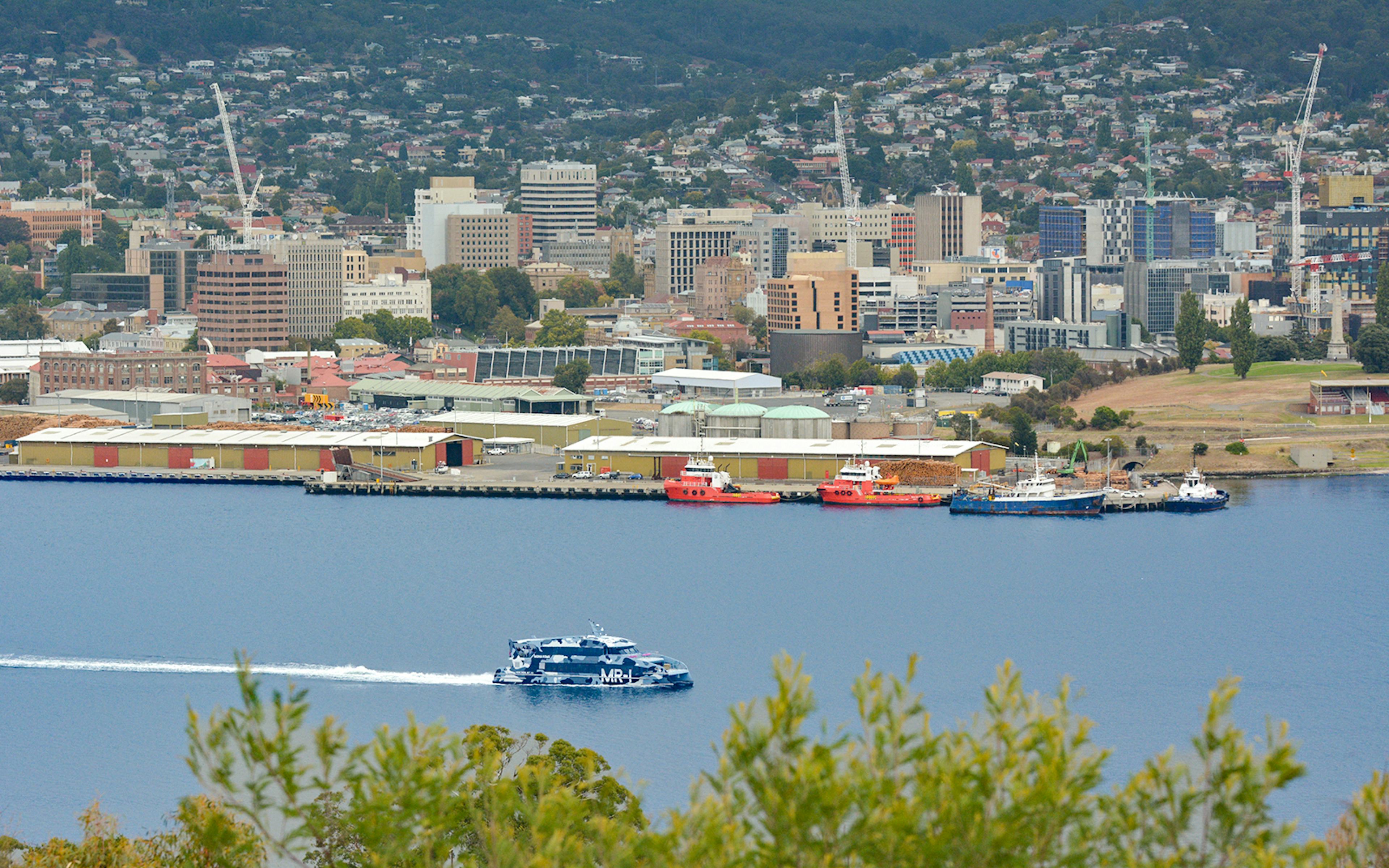 Ferry approach to MONA