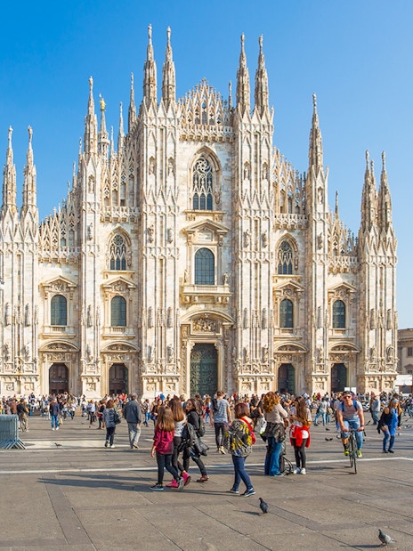 Crowd in front of the Duomo di Milano in Milan, Italy.