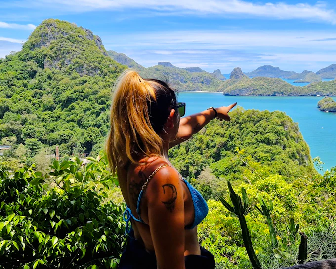 From Koh Samui: Ang Thong Marine Park Speedboat Tour with Kayaking Snorkeling and Lunch (Product 56568)