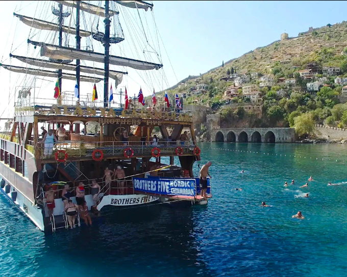 Alanya Catamaran Cruise with BBQ Lunch, Soft Drinks & Round-Trip Hotel Transfers