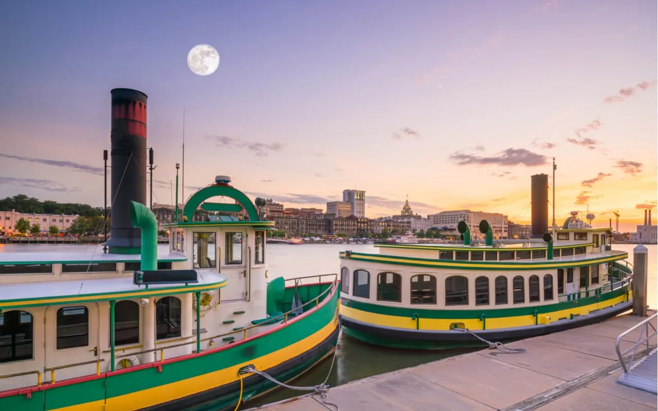Ghosts of Savannah: Self-Guided City Exploration Game Image 9