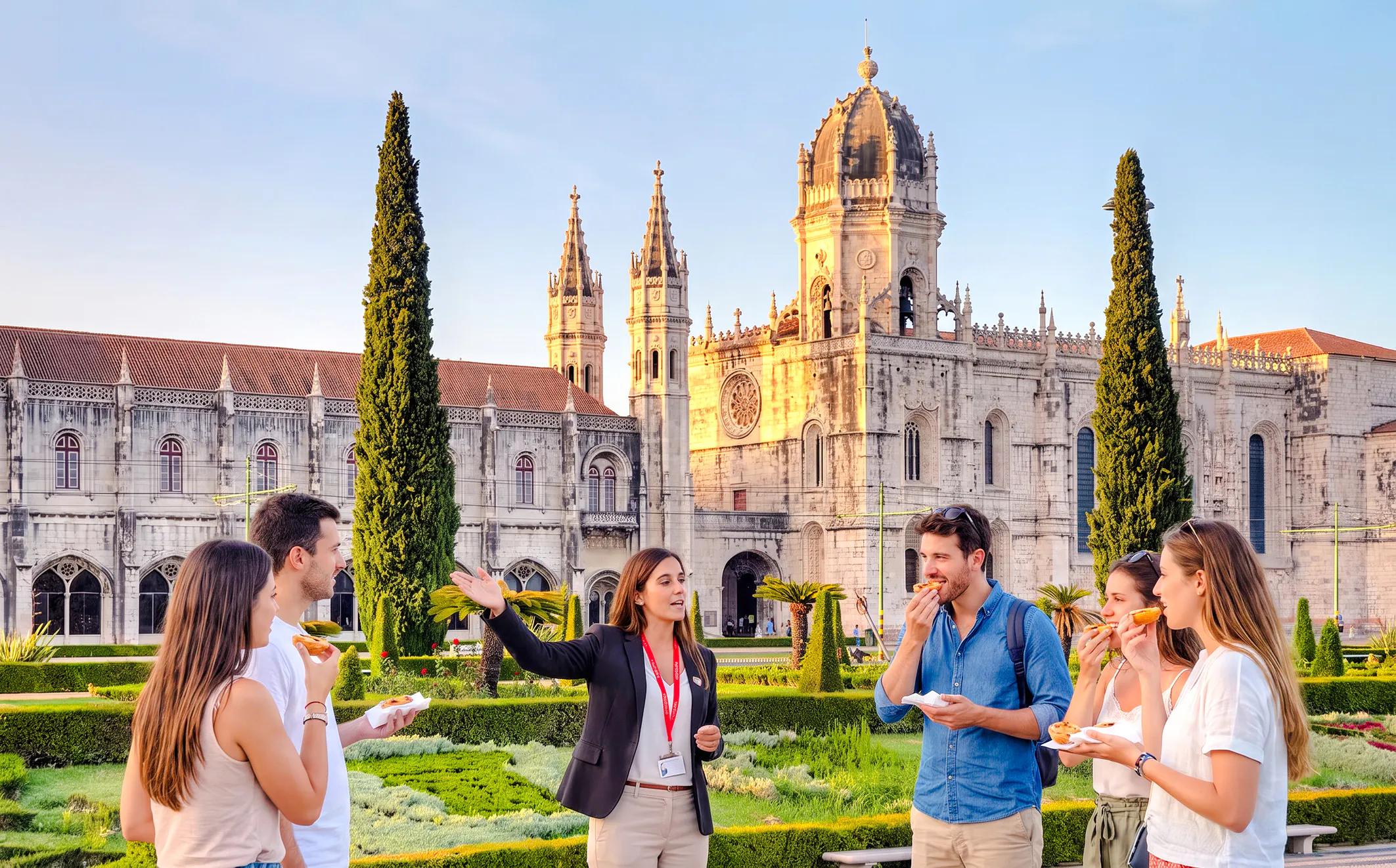 Belém Private Guided Tour with Hotel Transfers and Jerónimos Monastery Entry Image 6