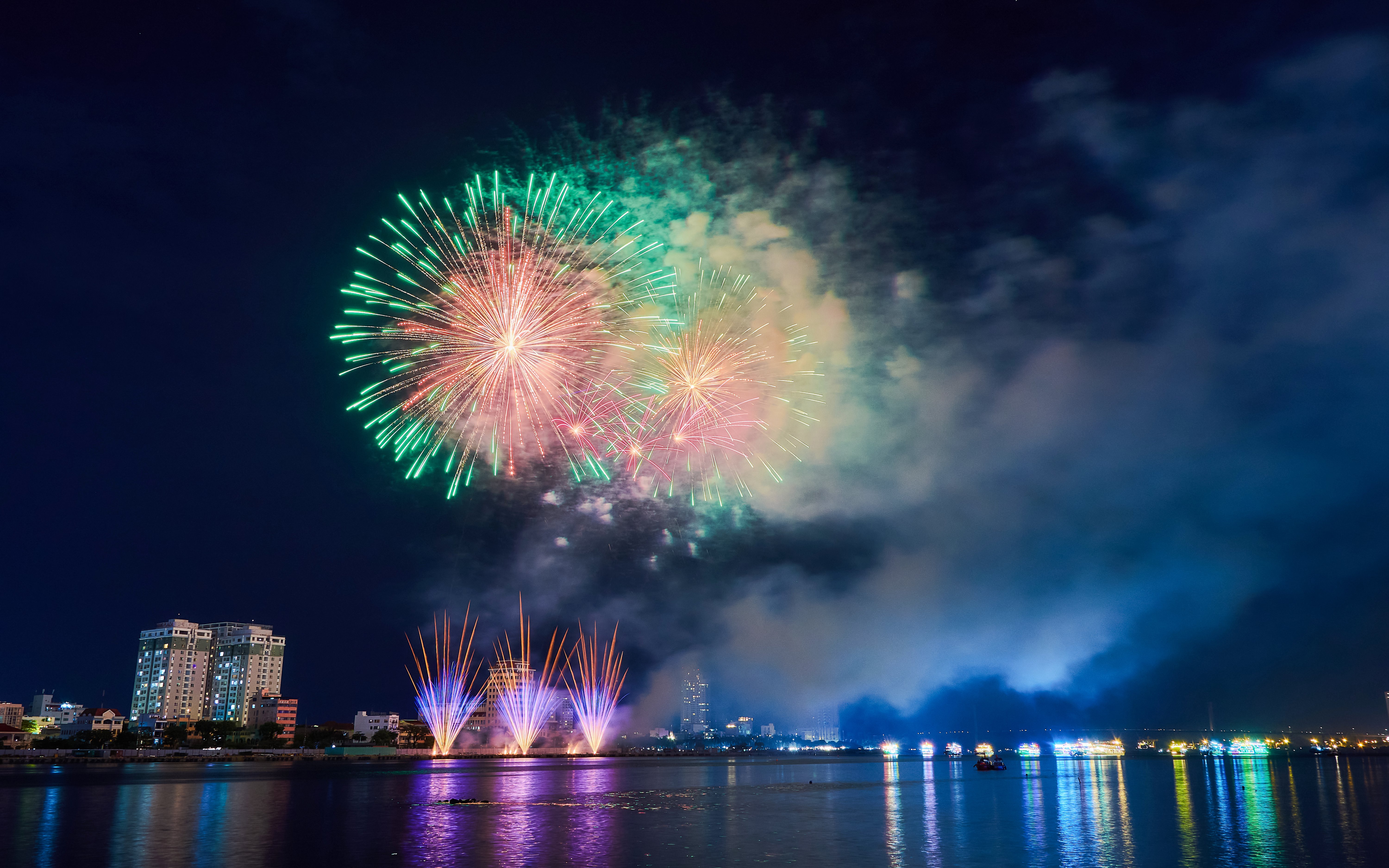 Fireworks display over Da Nang skyline during the International Fireworks Festival.