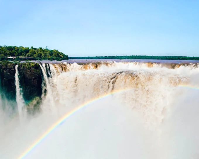 Iguazu Falls Brazil Sunrise Guided Tour with Early Park Access and Breakfast (Product 55778)
