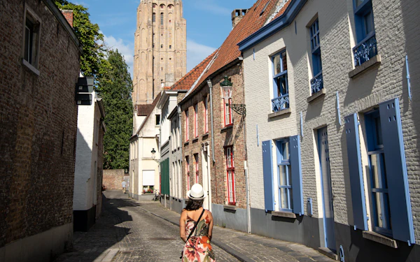 From Amsterdam: Bruges Day Trip with Boat & Beer Options