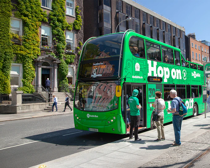 DoDublin: Dublin Hop-on Hop-off Bus Tour with Little Museum Tickets