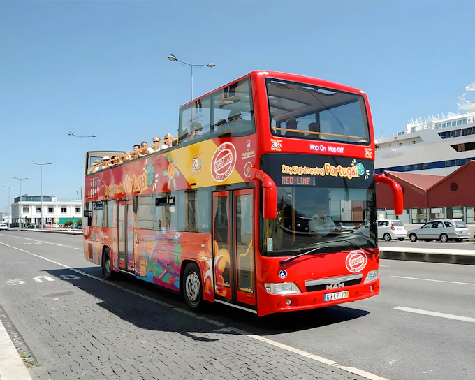City Sightseeing: Lisbon Hop-on Hop-off Bus Tour with Optional Boat Tour