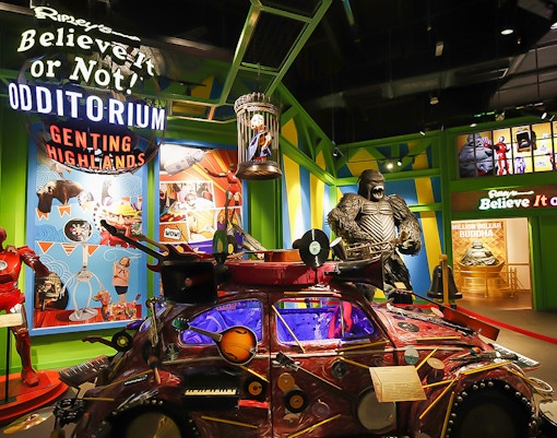 Ripley’s Adventure, Kuala Lumpur, featuring interactive exhibits and family-friendly attractions.