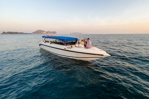 Vanuit Phuket: Phi Phi Island, Maya Bay & Bamboo Island Rondleiding per Premium Speedboot met Lunch & Hoteltransfers