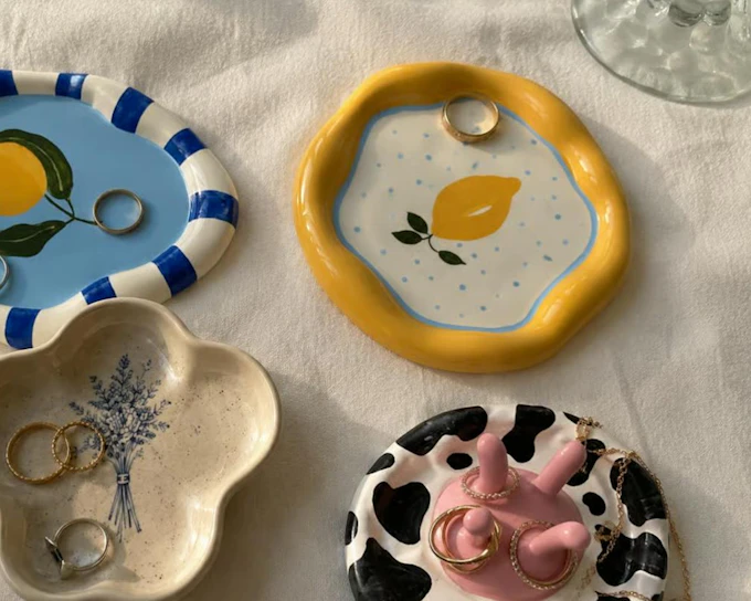 Krakow Air-Dry Clay Workshop: Sculpt, Paint, and Take Home Your Creation (Product 55452)