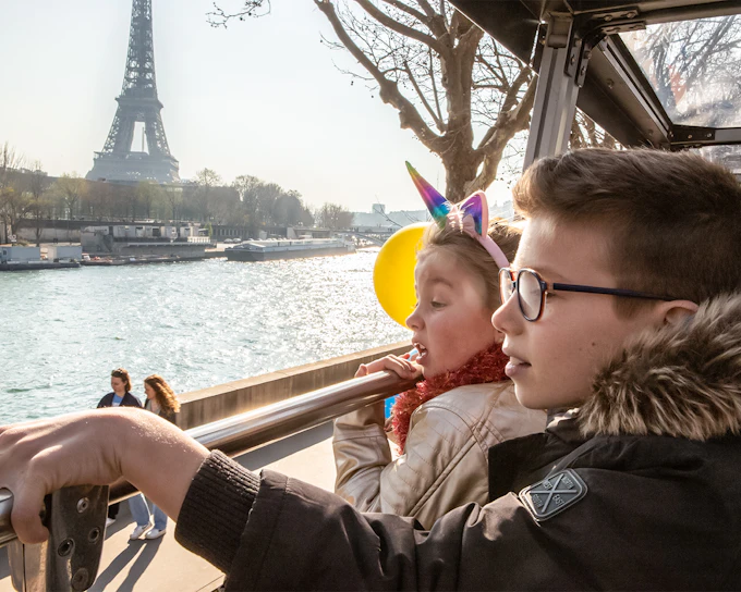 Tootbus: Paris Guided Kids Bus Tour