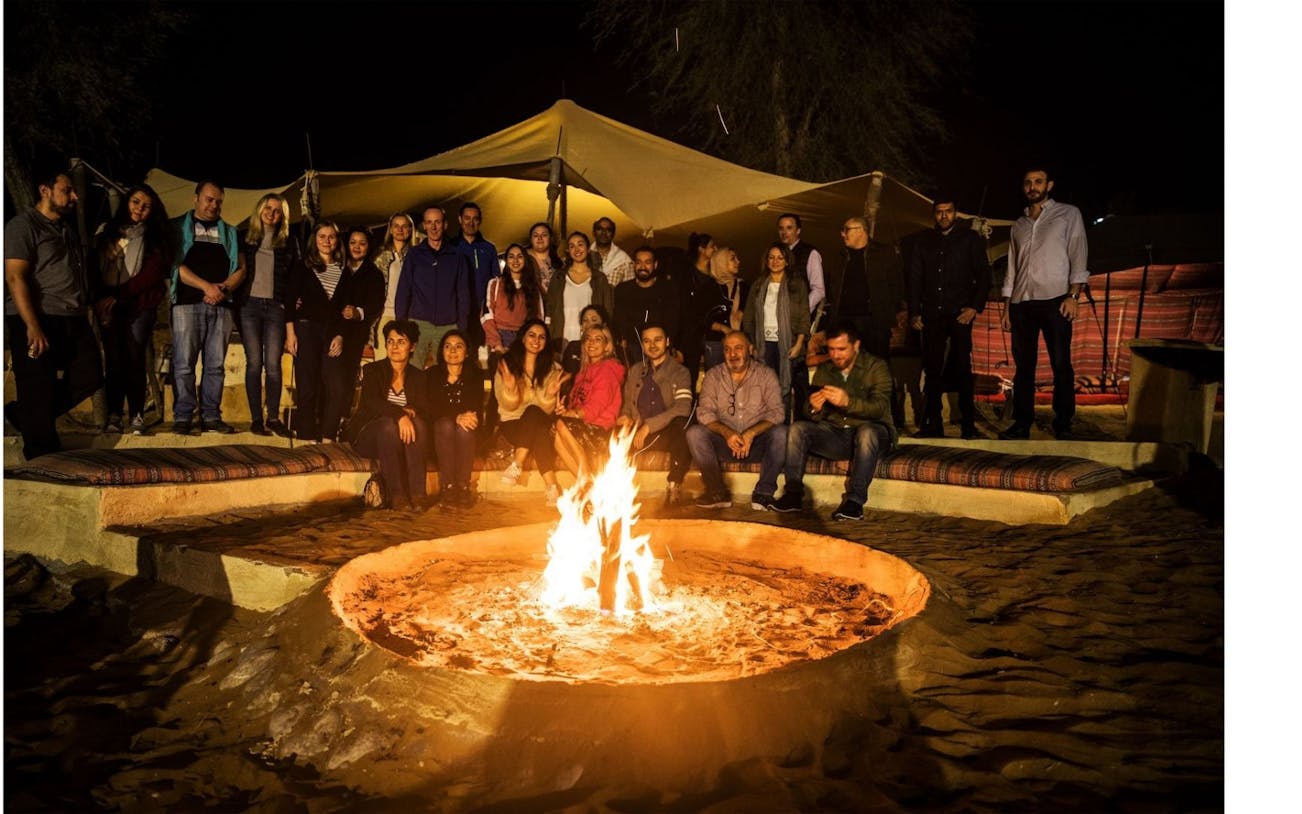 ras al khaimah: bedoeïenen-woestijnkamp met barbecue, live-shows, kameelrijden en gezamenlijk vervoer-3