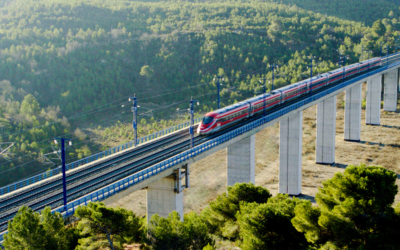Eurail Spain Flexi Pass 1st Class 1-Month Validity Image 2