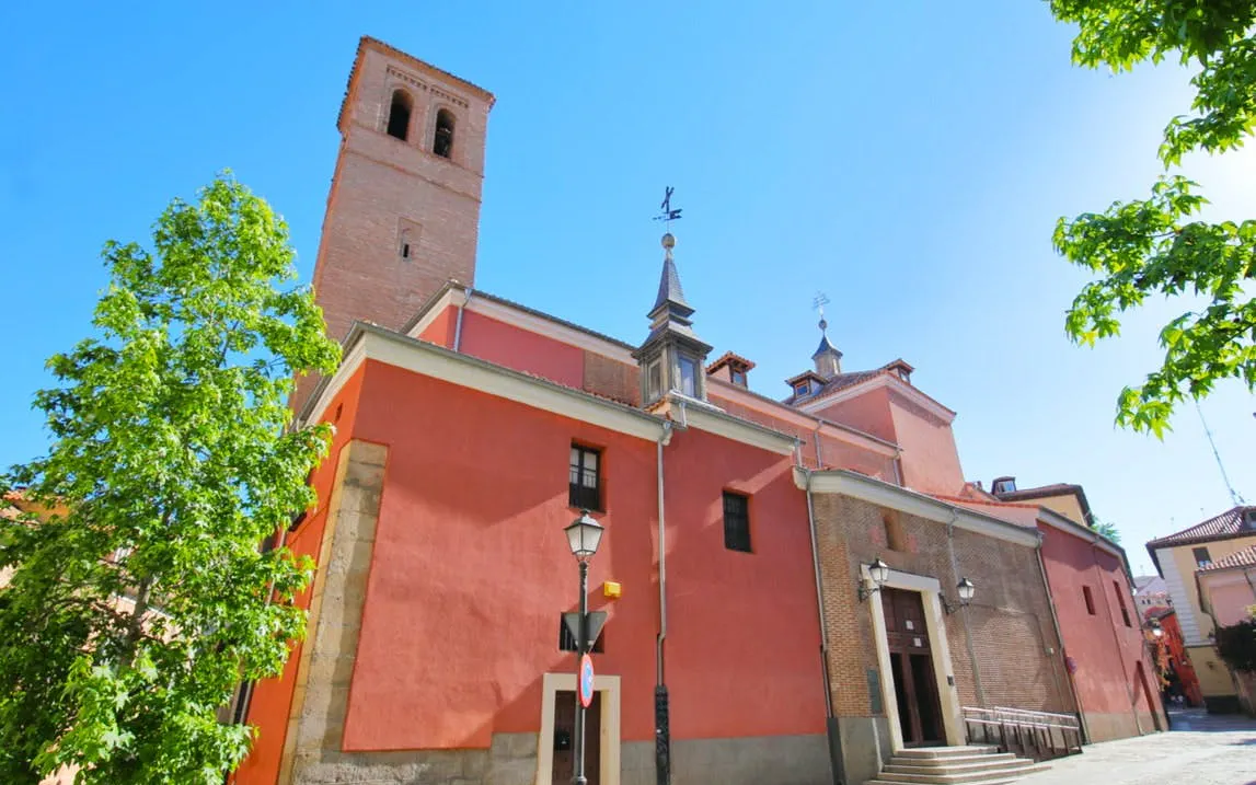 Madrid's Latin Quarter: Self-Guided City Exploration Game