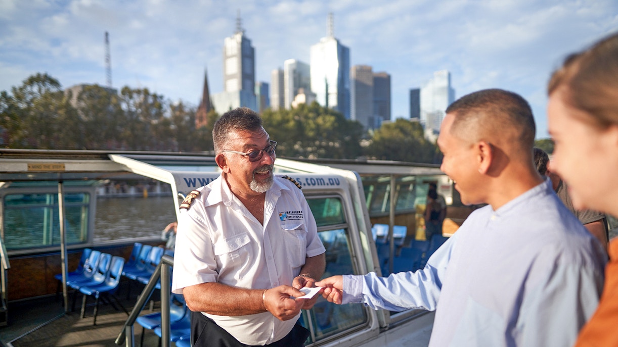 Passengers boarding the Melbourne City to Williamstown ferry cruise.