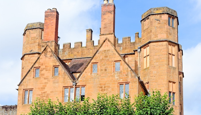 Kenilworth Castle ruins with Elizabethan Garden in Warwickshire, England.