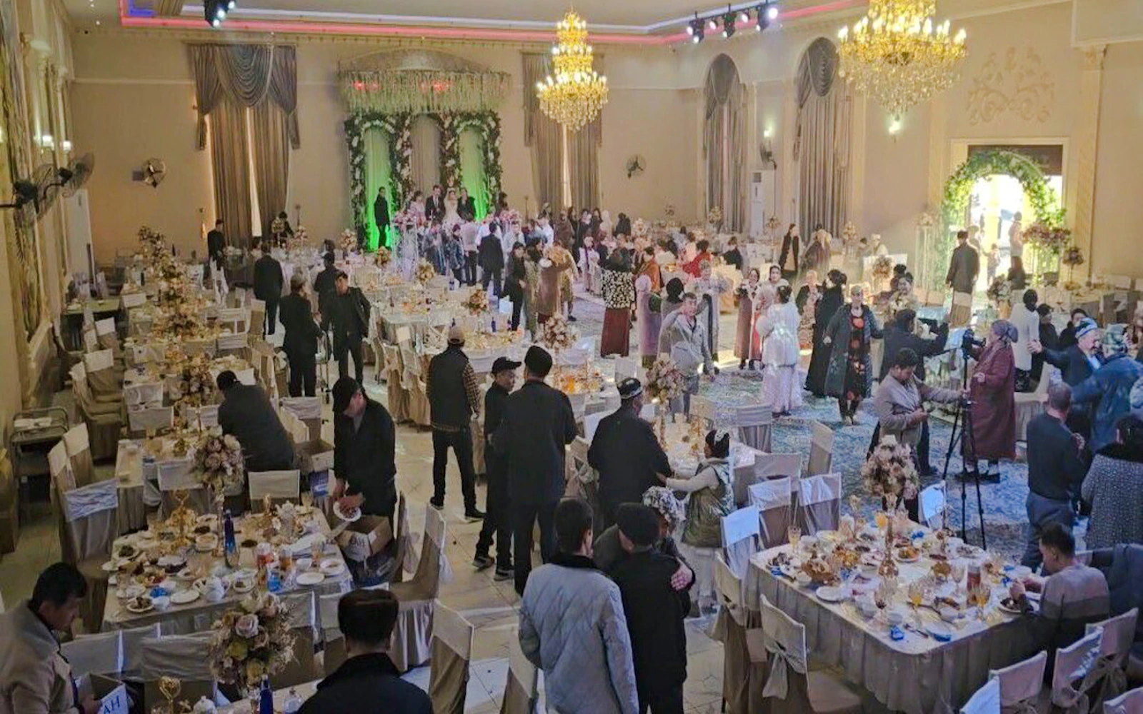 Samarkand Traditional Uzbek Wedding Experience with Transfers and Banquet