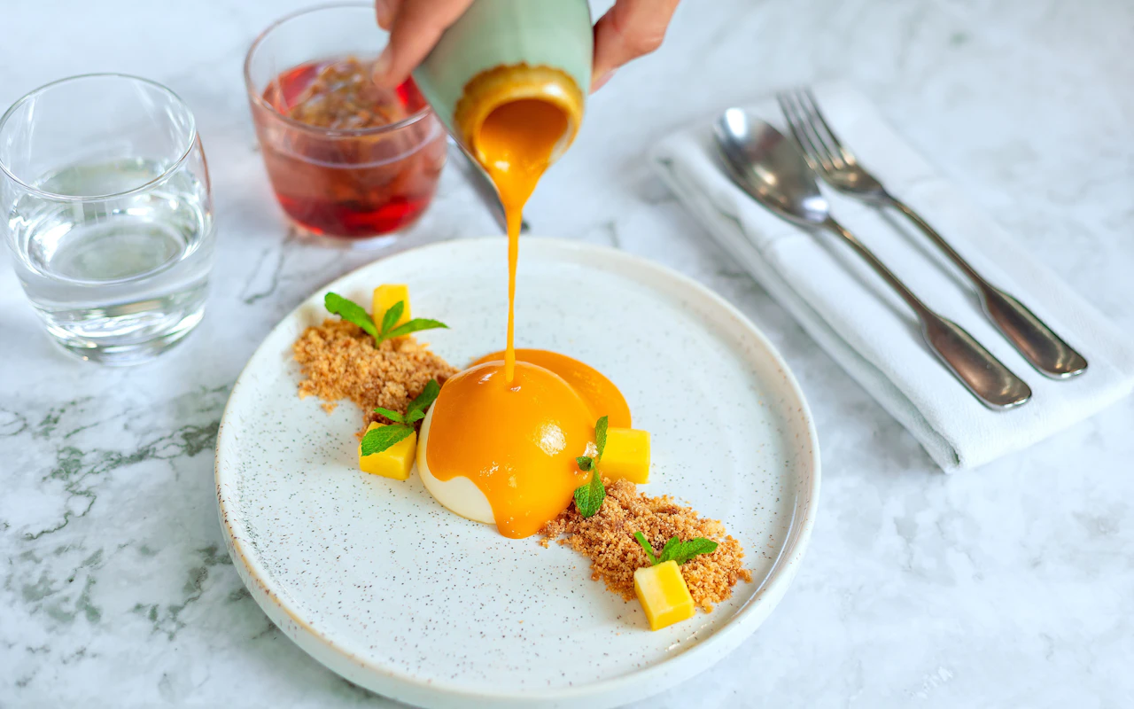 Gastronomisch zesgangendiner in een luxe touringcar van Bustronome — 6