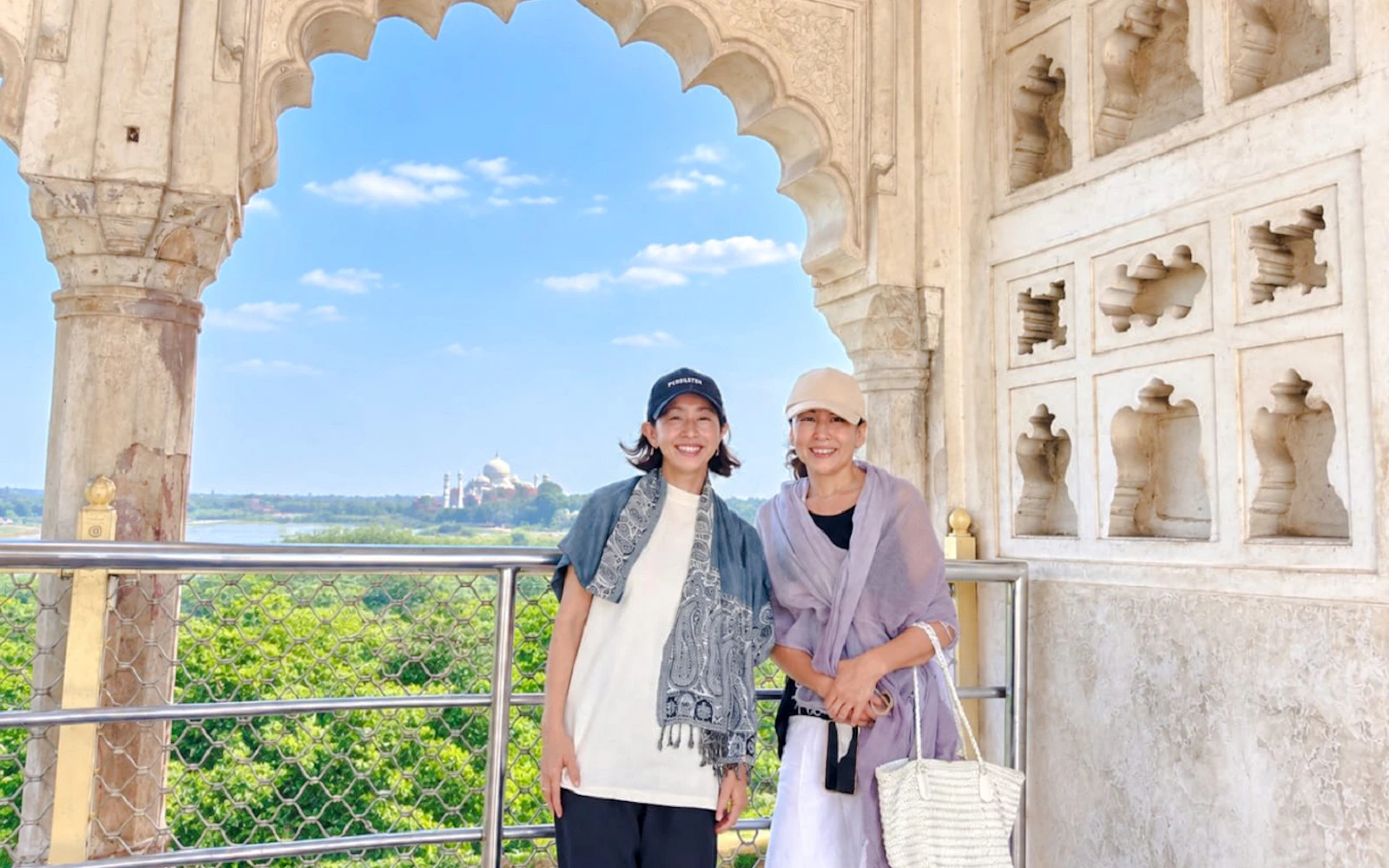 From Delhi: Private Taj Mahal, Agra Fort and Fatehpur Sikri Day Trip with Entry Tickets and Lunch (Product 56687)