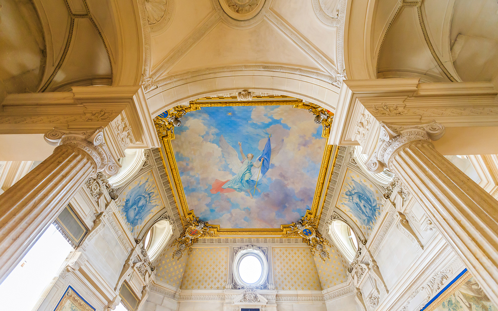 Ceiling of Chateau de Chantilly