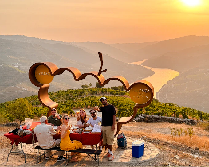 Douro Valley Off-Road 4x4 Wine Tour with Tastings and Lunch or Picnic