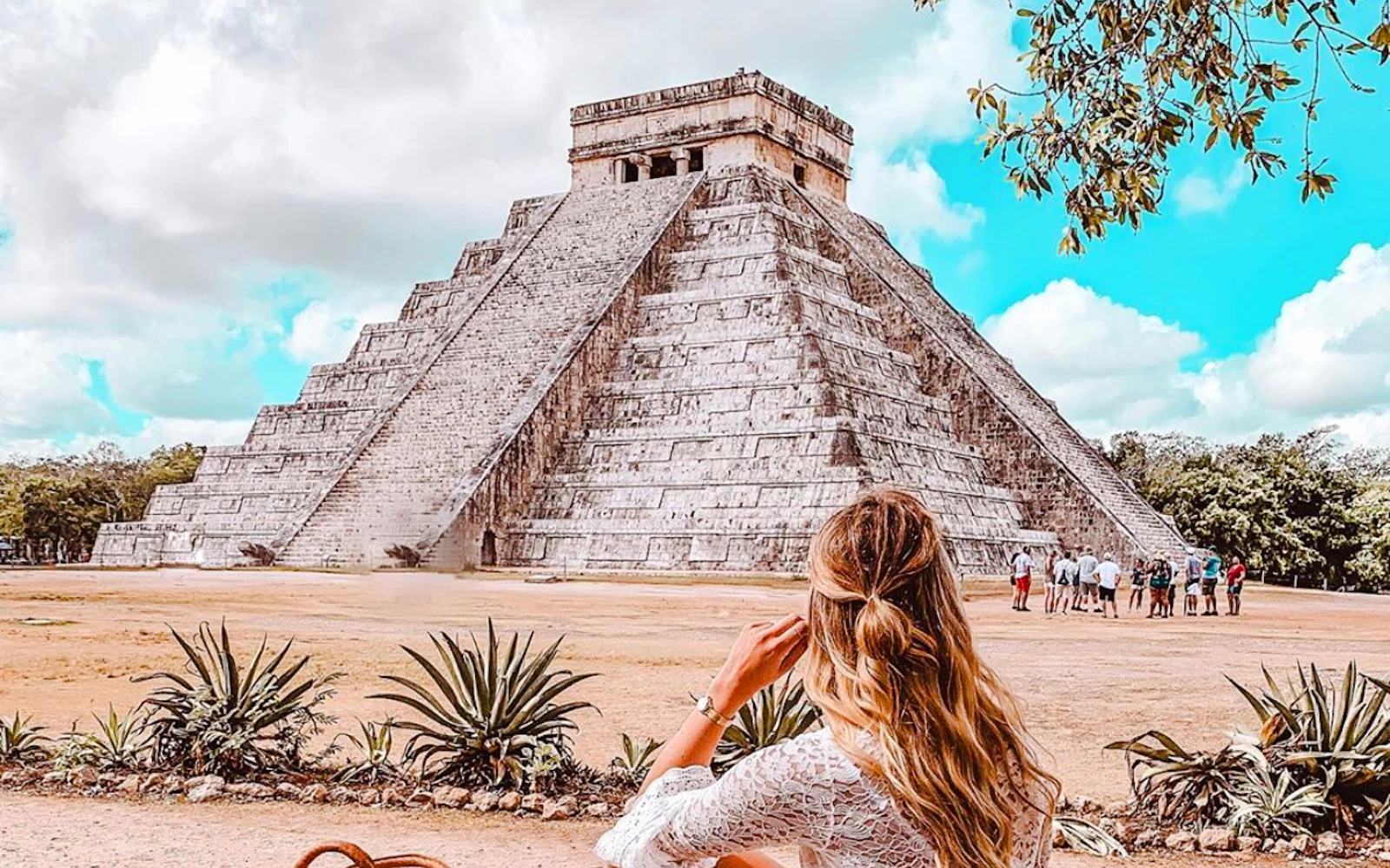 From Cancun & Riviera Maya: Chichén Itzá Tour with Cenote Swim, Buffet Lunch and Entry Fees & Taxes Included (Product 56696)