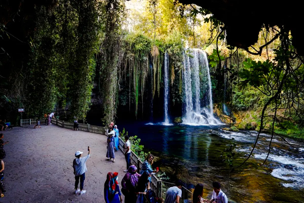 Antalya: Lara Beach & Duden Waterfalls Boat Trip with Lunch & Soft Drinks Image 6