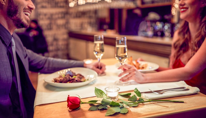 valentine's day in dubai