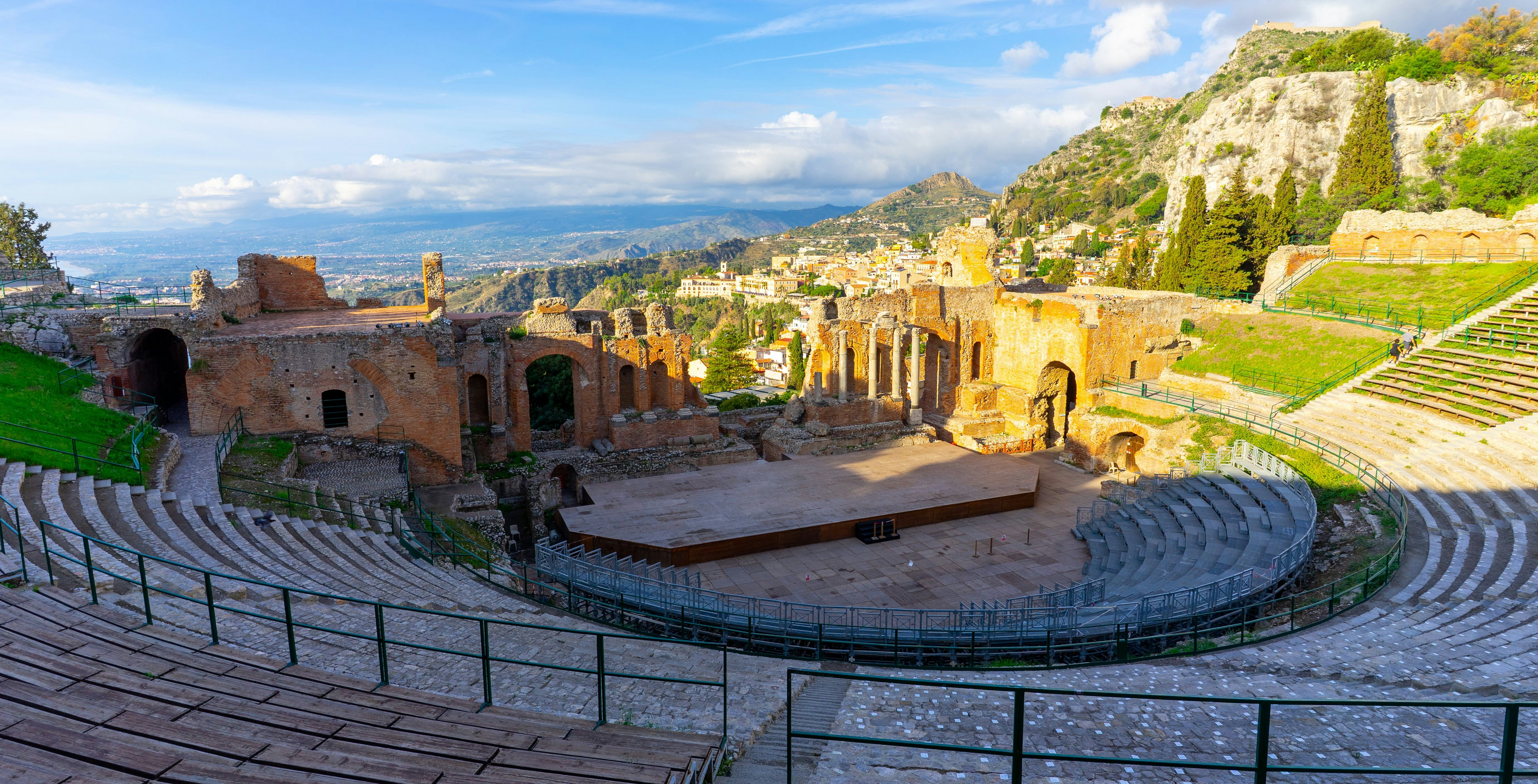 Cavea (Seating tiers)