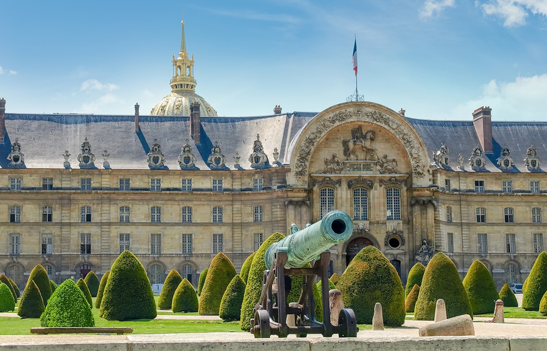 Les Invalides