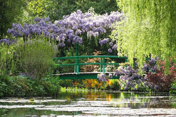 half-day tour to giverny from paris with monet’s house & gardens-6