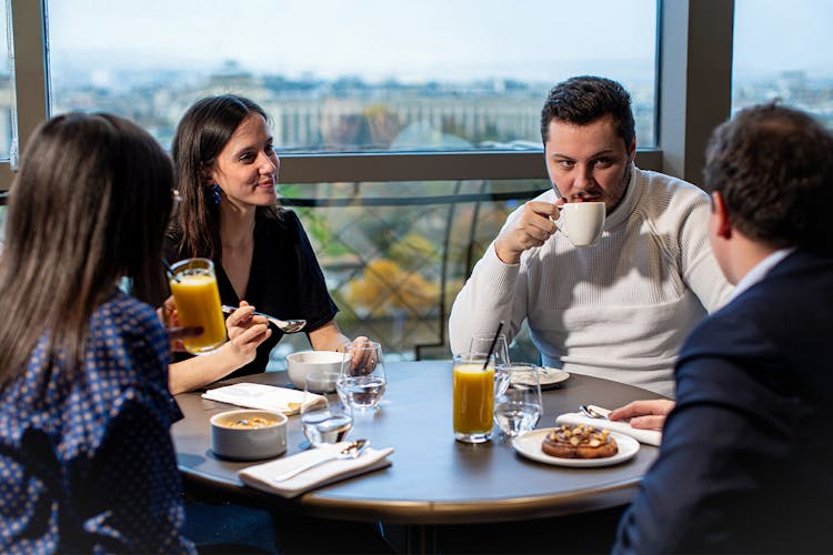 Eiffel Tower breakfast