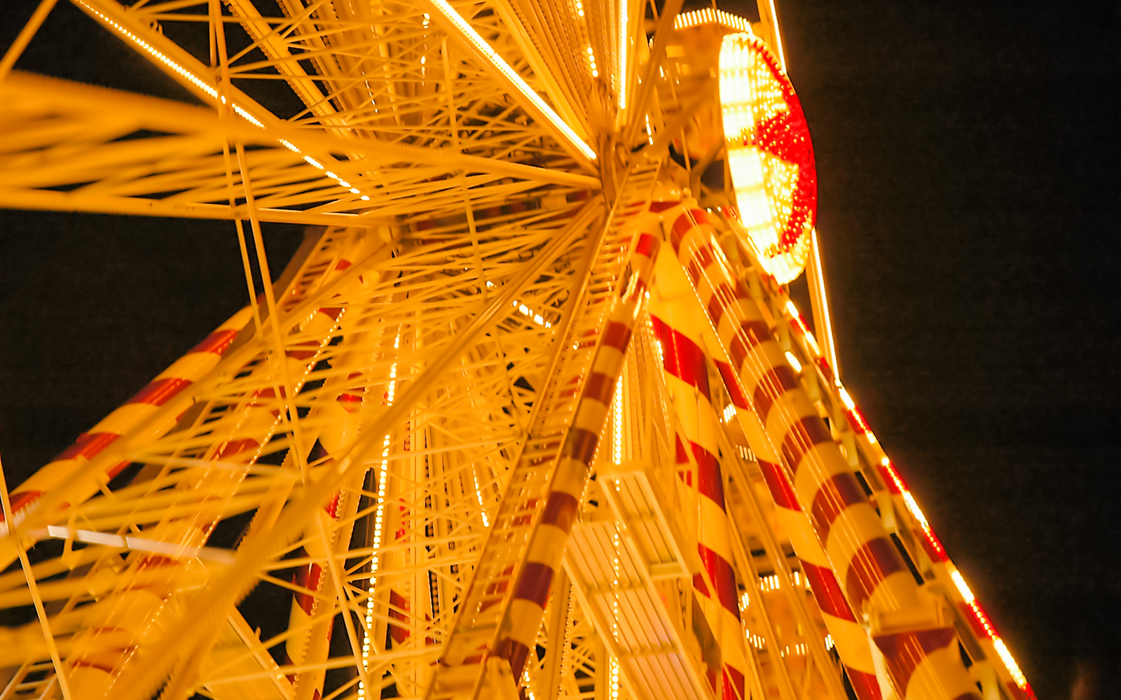 Ferris wheel at Winter Paradise