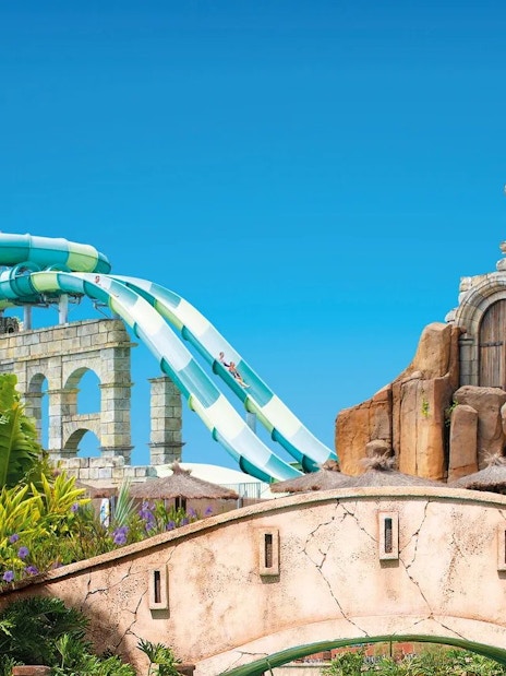 Visitors on Twin Racer Turbolance water slide at Aqualand Maspalomas.
