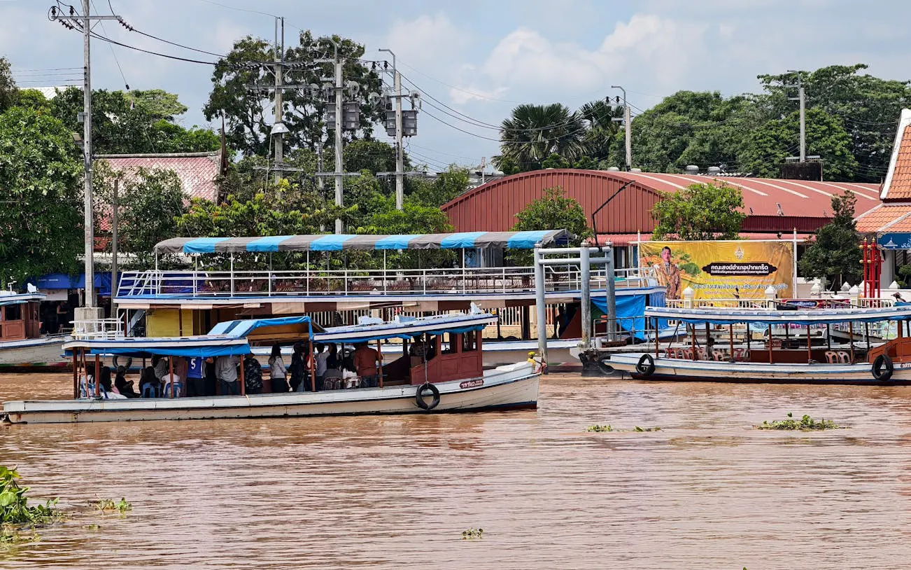 Bangkok Koh Khet Island Guided Bike Tour with Pottery Crafting, Coffee Brewing Class, and Lunch Image 10