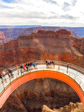 Grand Canyon Skywalk with tourists, Las Vegas helicopter tour.